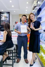 MINH TUẤN MOBILE VINH DỰ ĐƯỢC ĐÓN TIẾP HOA HẬU JENIFER PHẠM