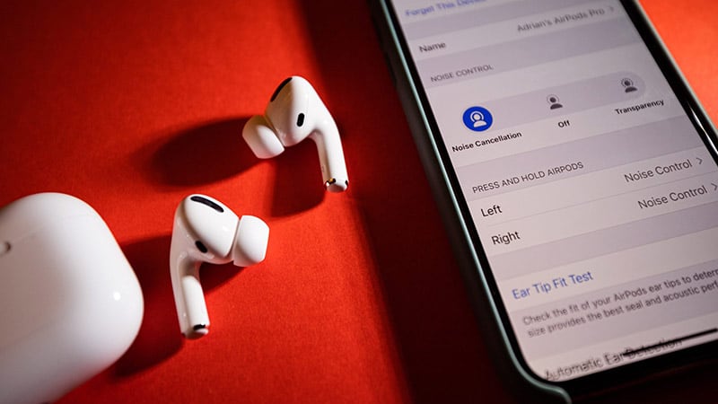 AirPods Pro 2 sẽ có hai phiên bản kích thước, có thể điều khiển bằng… răng