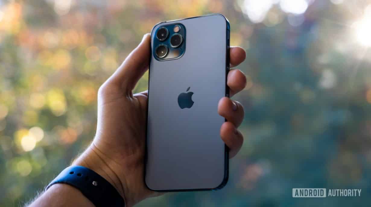 IPhone vẫn luôn tự theo dõi và ghi lại mọi địa điểm mà bạn từng đến