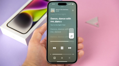 Apple Music Sing là gì? Cách hát Karaoke xịn xò trên iOS 16.2 vừa được Apple bổ sung