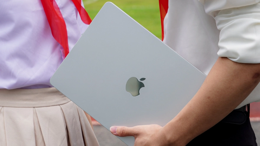 Apple ngừng sản xuất 15 dòng máy: Cơ hội mua giá rẻ là đây