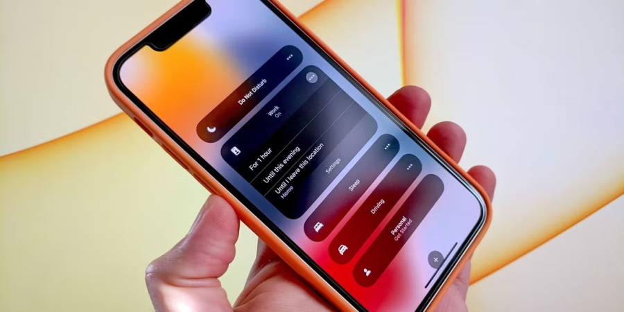 Cách sử dụng chế độ tập trung để tránh làm phiền trên iPhone cực hữu ích
