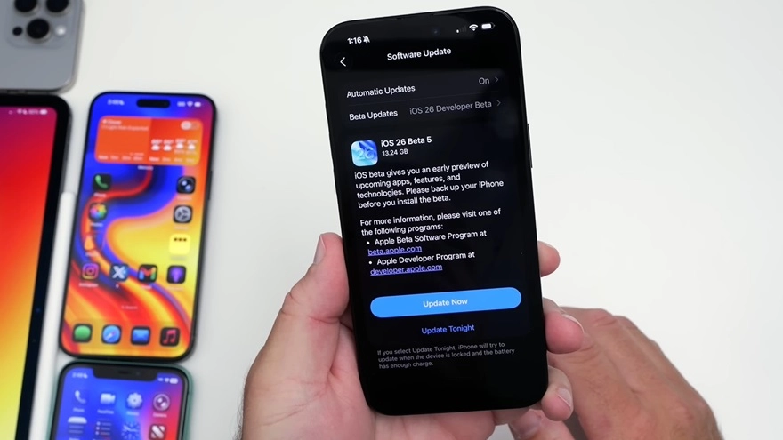 Có nên cập nhật iOS 26 Beta 5 ngay lúc này?