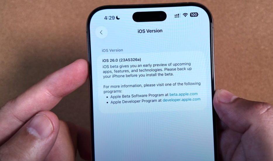 Đánh giá hiệu năng và pin của iOS 26 Public Beta 4