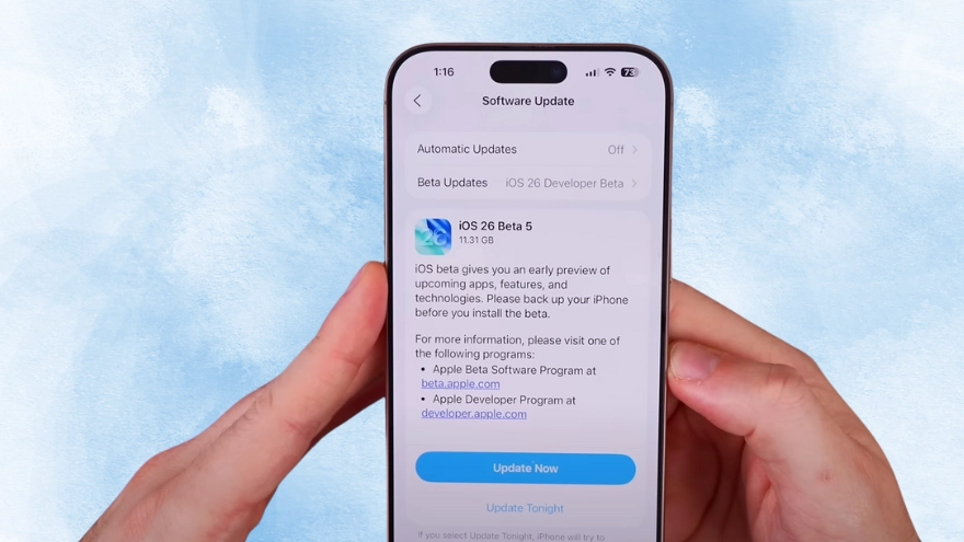 Đánh giá iOS 26 Beta 5 sau 1 ngày sử dụng