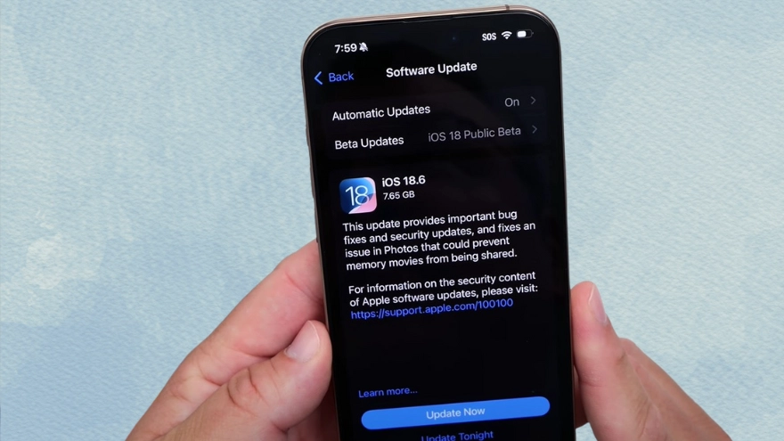 Đánh giá thời lượng pin và hiệu năng của iOS 18.6