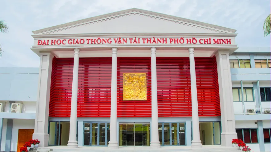Điểm chuẩn ĐH Giao Thông Vận Tải TP. Hồ Chí Minh (UTH) 2025