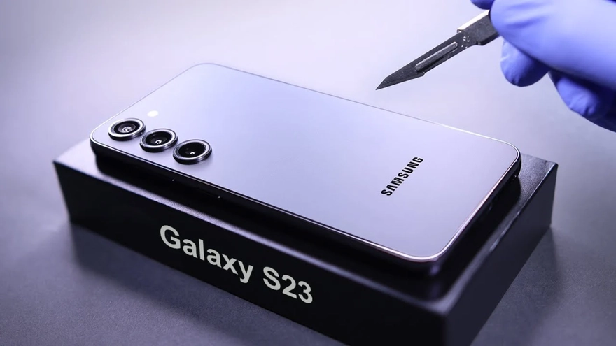 Galaxy S23 nhận bản vá bảo mật mới sau khi One UI 8 tạm dừng