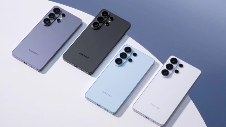 Galaxy S26 Ultra ra mắt: Màn chống nhìn trộm, camera 200MP