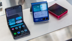 Samsung sẽ khai tử dòng điện thoại gập vỏ sò sau thế hệ Galaxy Z Flip8?