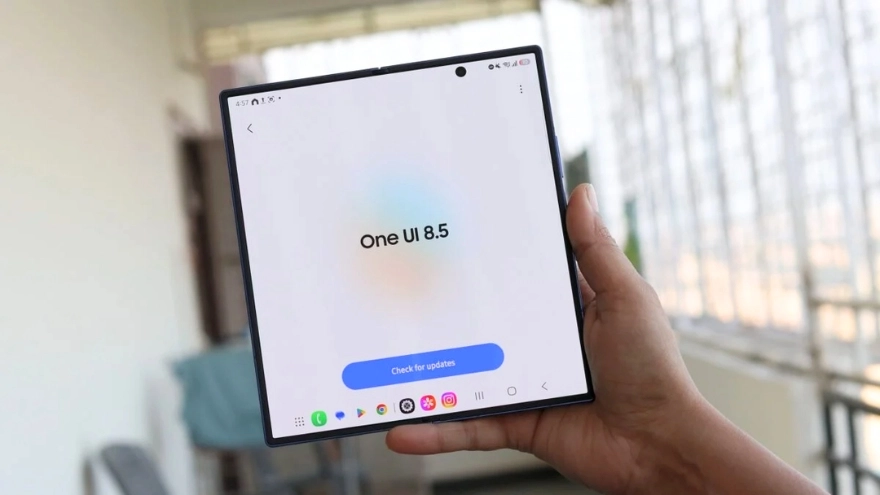 Galaxy Z Fold7 và Galaxy Flip7 sắp nhận One UI 8.5 Beta