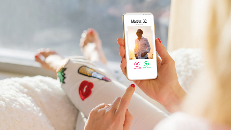 Hẹn hò Valentine dễ dàng với tính năng mới trên Tinder 