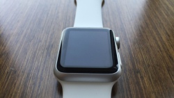 Kính Ion X là gì? Đánh giá độ bền trên Smartwatch chi tiết A-Z