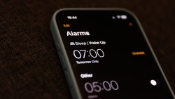 iOS 26 đã có tùy chọn báo lại báo thức linh hoạt