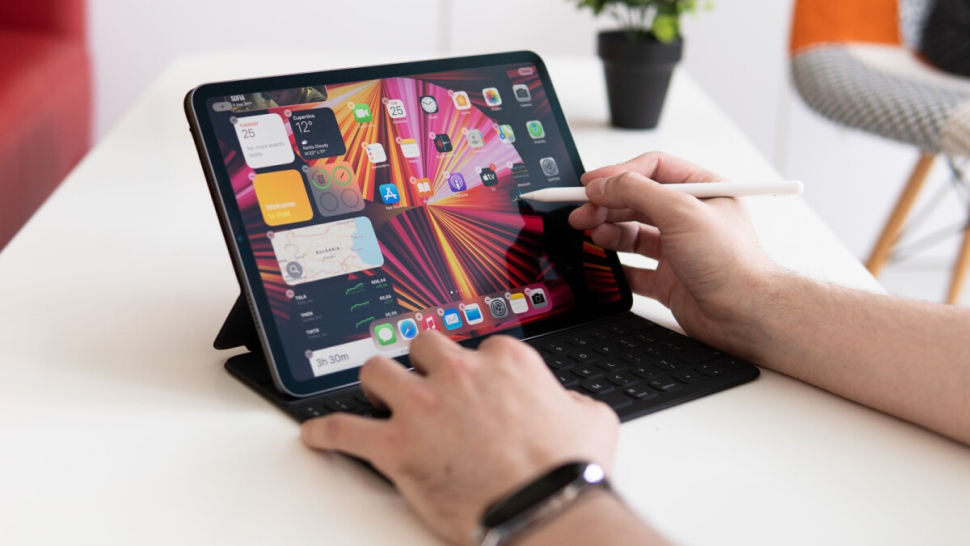 iPadOS 17.5 Beta hé lộ nâng cấp màn hình cho dòng iPad mới