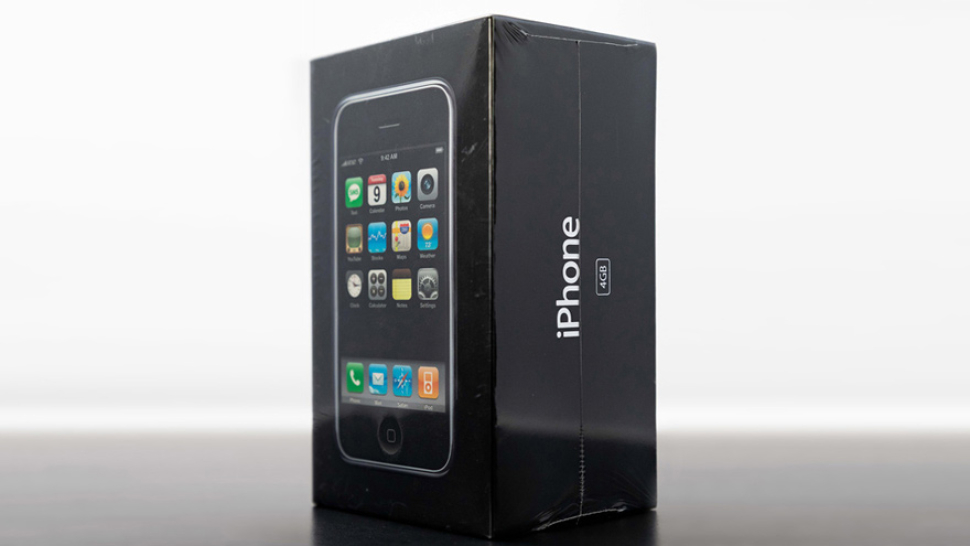 Xuất hiện iPhone siêu hiếm, có giá tới 100.000 USD