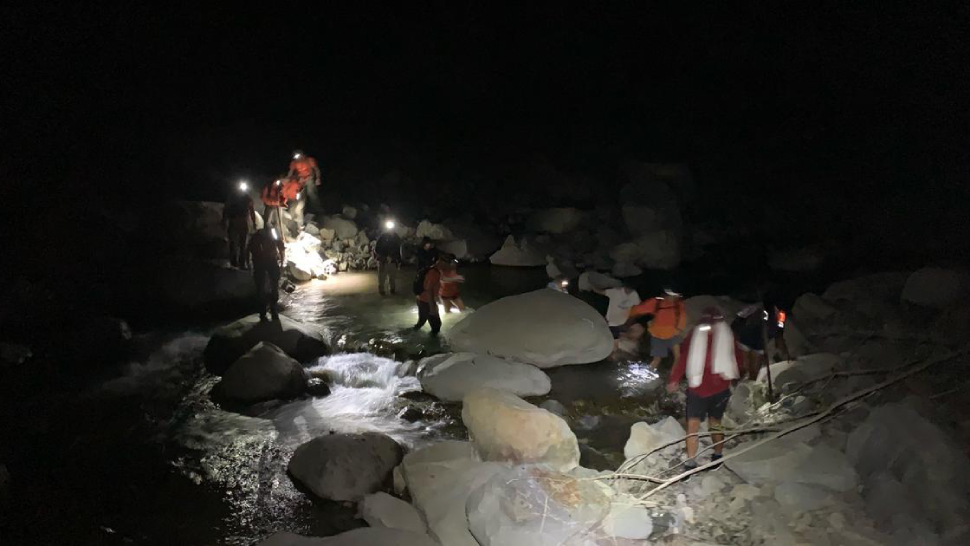 iPhone 14 Pro Max hỗ trợ giải cứu 10 người bị mắc kẹt trong hẻm núi ở California
