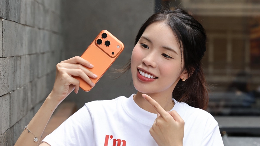 Mua iPhone 17 Pro nhận ngay cốc sạc Mophie 30W tại Minh Tuấn Mobile