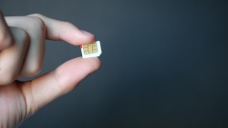 Nano SIM là gì? Hướng dẫn chuyển đổi và tối ưu kết nối cho thiết bị