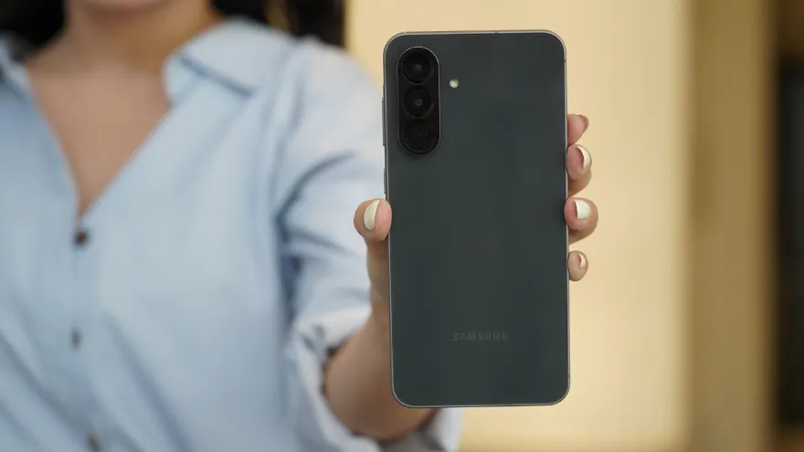 Những điểm Galaxy A36 ăn đứt Galaxy A56