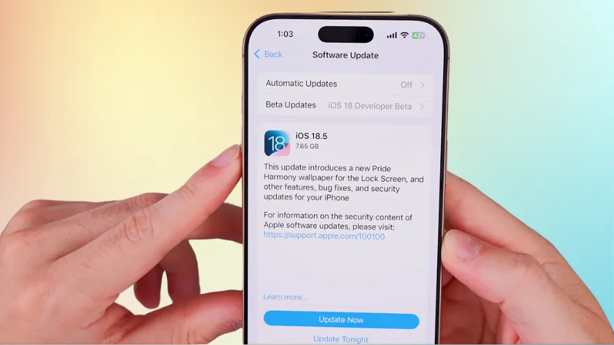 Những iPhone nào nên cập nhật iOS 18.5 RC?
