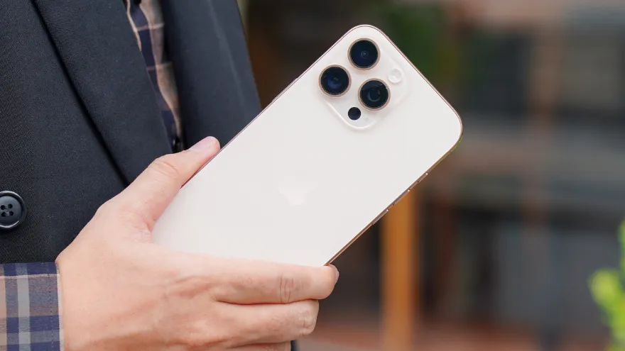 Bảng giá iPhone 16 Series tháng 7.2025: Giảm sâu