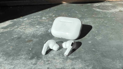 Cách thay đổi âm lượng AirPods Pro 2 bằng điều khiển vuốt và các mẹo hay bạn nên biết