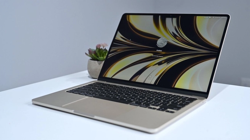 Tổng hợp các dòng MacBook màu bạc và bảng giá mới nhất 2026