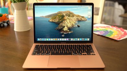 Apple bắt đầu mở bán MacBook Air 2020 tân trang, giá rẻ hơn tới 6 triệu