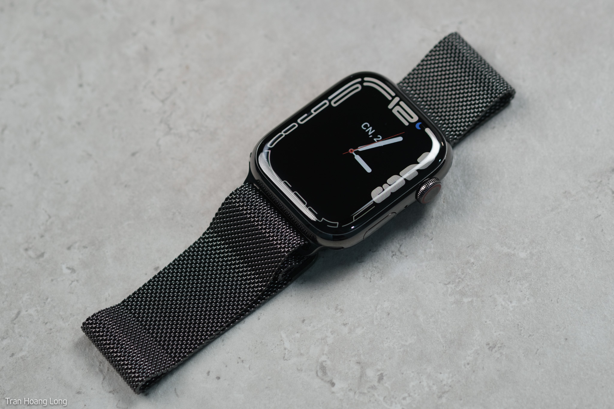 Apple Watch S7 LTE 45mm - Viền thép dây thép màn hình luôn luôn bật tiện lợi khi xem giờ