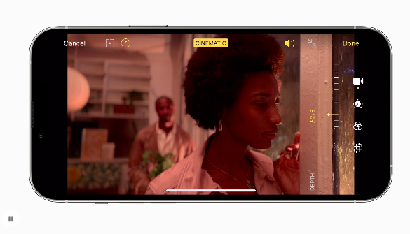 iPhone 13 Pro Max 512GB tính năng Cinematic chỉnh sửa video tuỳ theo ý muốn dễ dàng