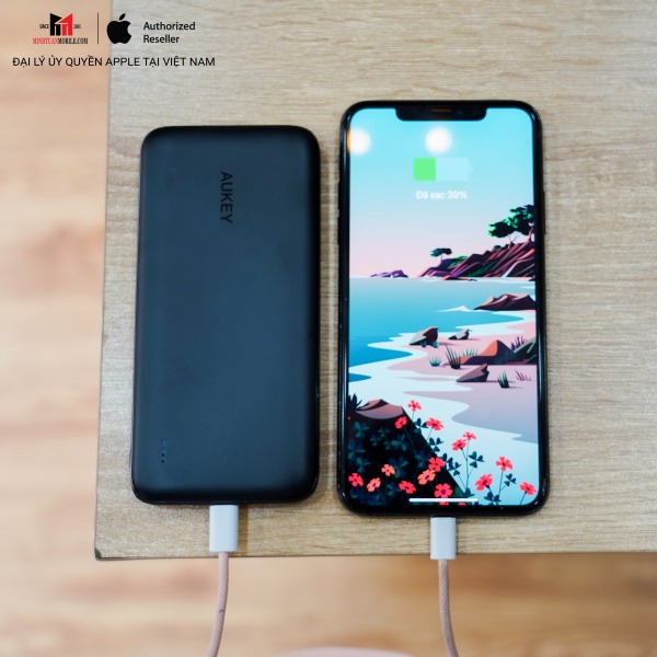 PBN73 - Pin sạc dự phòng Aukey 10.000 mAh 15W PBN73 - 8