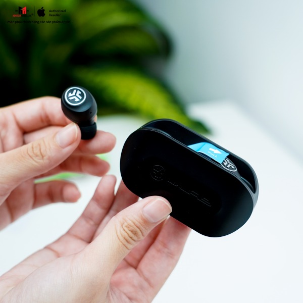 IAPEBGOAIRRBLK82 - Tai nghe Bluetooth True Wireless JLab GO Air - 11