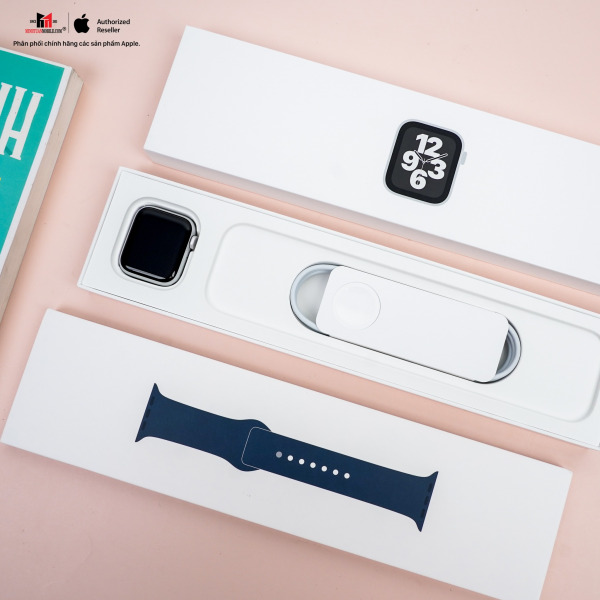 G99HL6Y0Q07R - [KÈO THƠM] Apple Watch SE GPS 40mm Silver Blue Sport Band - Likenew (Sạc 10 lần - Máy đẹp - Cáp chưa bung) - 2
