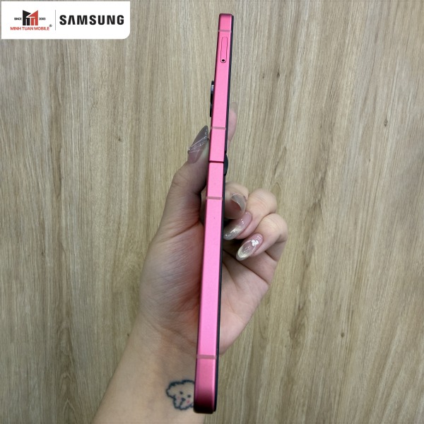 358054560630894 - Samsung Galaxy Z Flip7 12GB 512GB Đỏ San Hô - Cũ Đẹp (*********630894) - 7