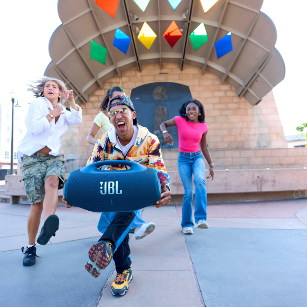 JBLBOOMBOX4WHTAS - Loa Bluetooth JBL Boombox 4 - 24