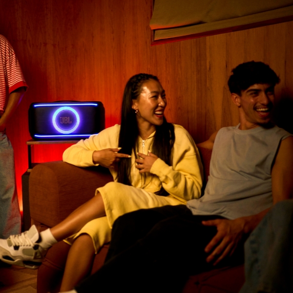 45695-JBLPARTYBOXOTG2BAS-23