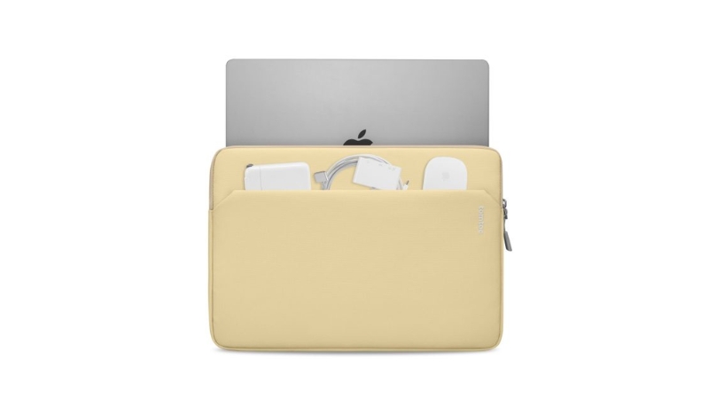 Túi chống sốc MacBook 13 inch Tomtoc Sleeve Light-A18-A18C2B2-17