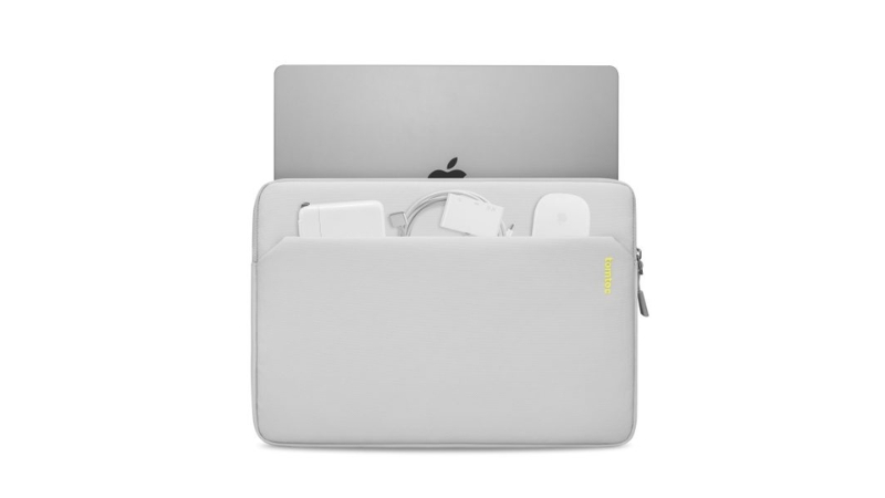 Túi chống sốc MacBook 13 inch Tomtoc Sleeve Light-A18-A18C2B2-20