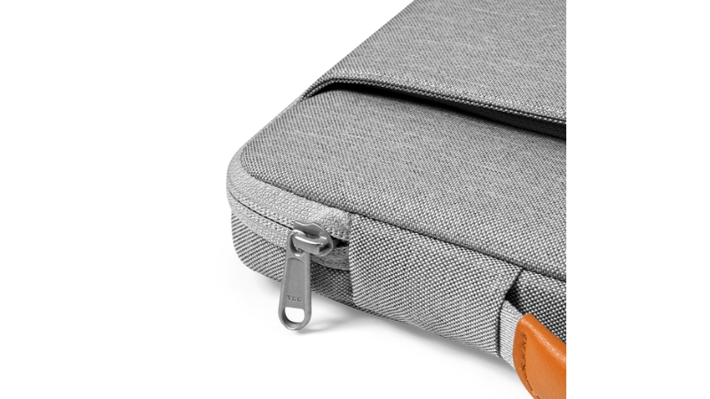 Túi chống sốc MacBook 13 inch Tomtoc Defender-A22C2G5-7