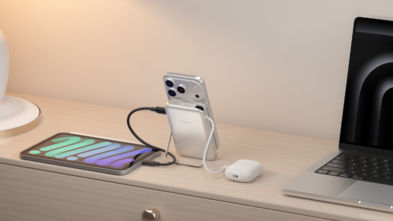 Pin sạc dự phòng Mophie 10.000 mAh 30W Essentials Snap+ Powerstation With Stand-401120760-4