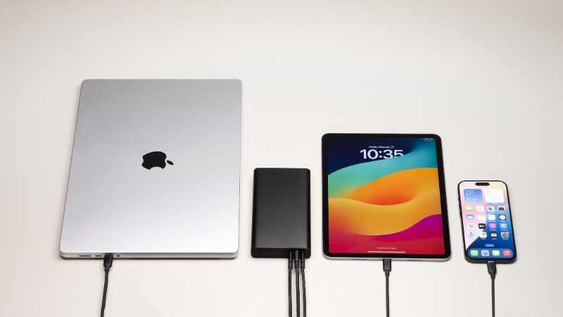 Pin sạc dự phòng Mophie 25.000 mAh 130W Powerstation-401114332-15