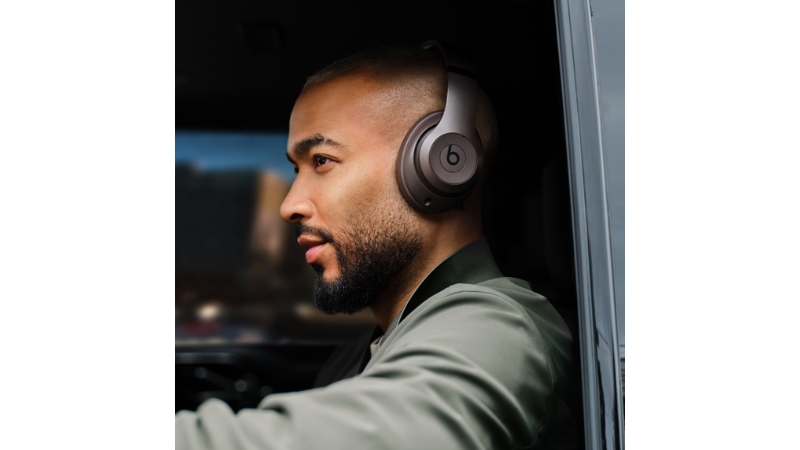 Tai nghe chụp tai Beats Studio Pro-MQTQ3ZP A-16