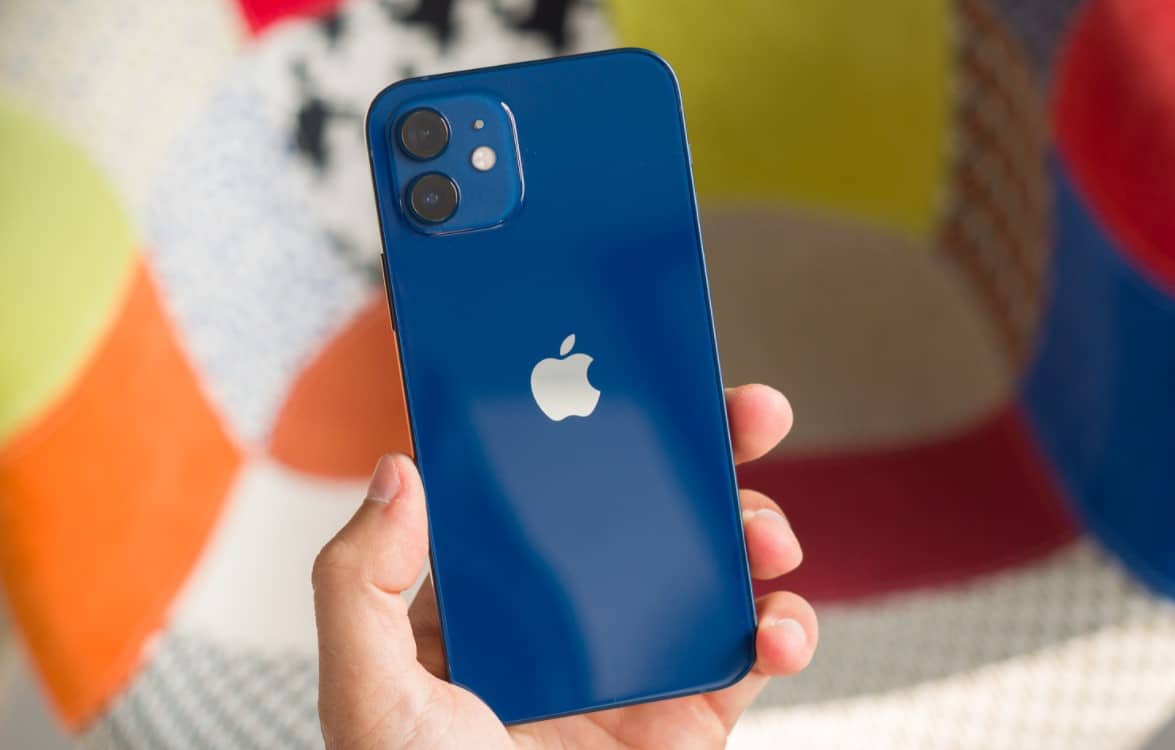 iPhone 12 và 12 Mini màu xanh lam